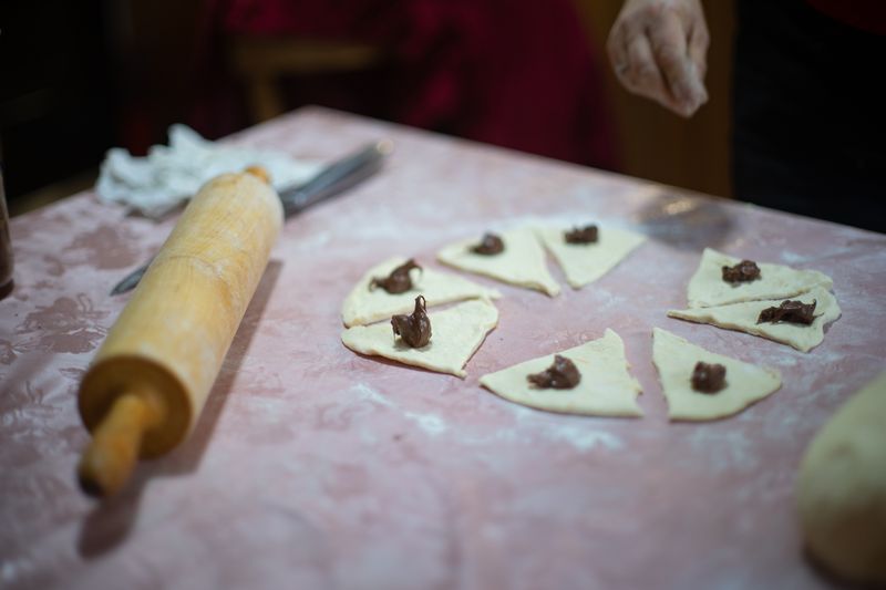 Cannoli Italian pastry dessert